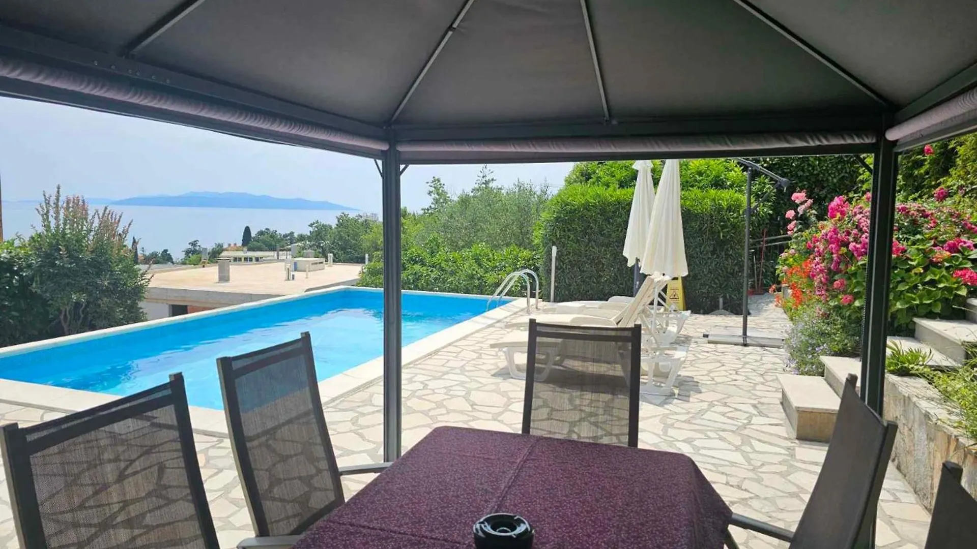 Apartment Near Opatija Port In Volosca