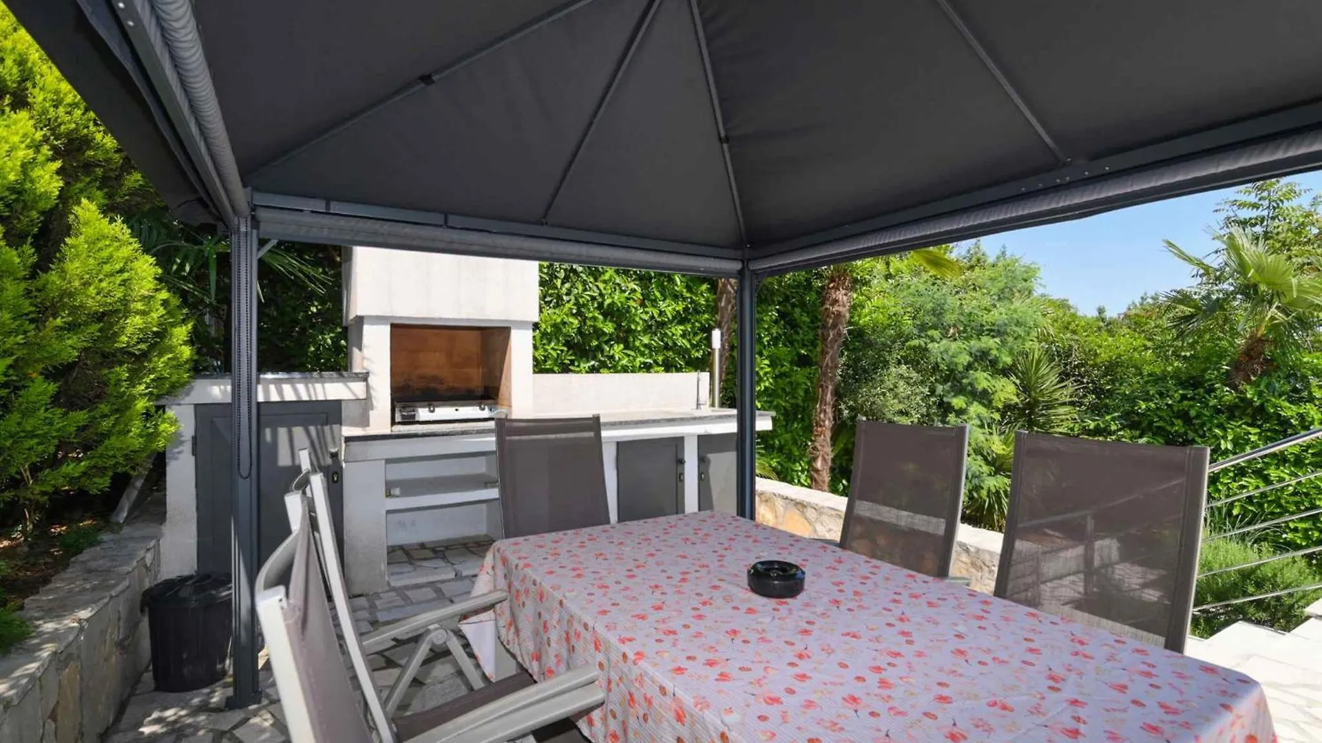 Apartment Near Opatija Port In Volosca