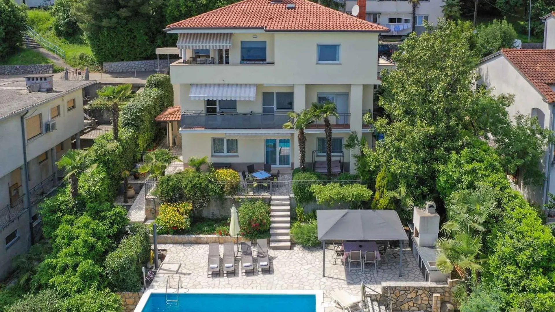 Apartment Near Opatija Port In Volosca